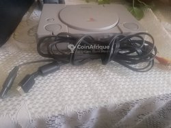 PS 2 sans manette encore propre à votre prix