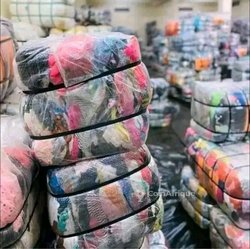 Balot de vêtements