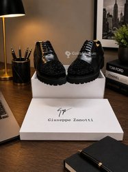 Mocassins et paire monsieur