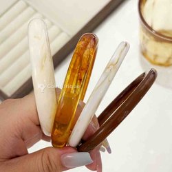 Lot de 4 bracelets résine